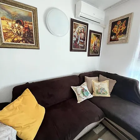 דירה луксозен анастасия-сарафово на 150м от морето בורגאס