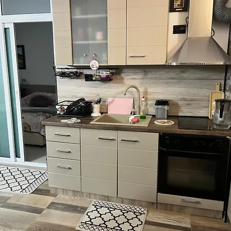 Apartment луксозен анастасия-сарафово на 150м от морето Burgas City