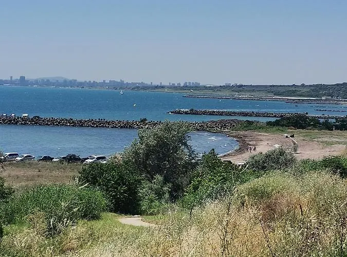 דירה луксозен анастасия-сарафово на 150м от морето